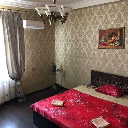 Apartment in the city centre Dnjepropetovsk Buitenkant foto