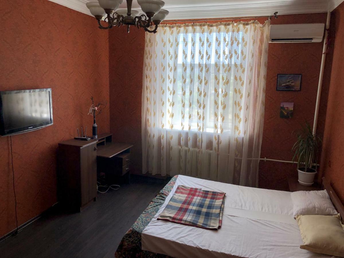 Apartment in the city centre Dnjepropetovsk Buitenkant foto
