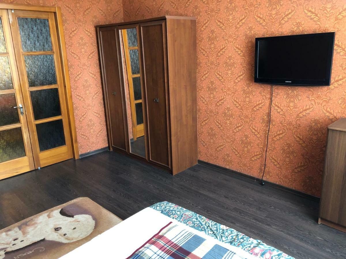 Apartment in the city centre Dnjepropetovsk Buitenkant foto
